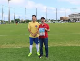 毕竟也只是一名二年级球员，勇士应该给后场新星多一些耐心？